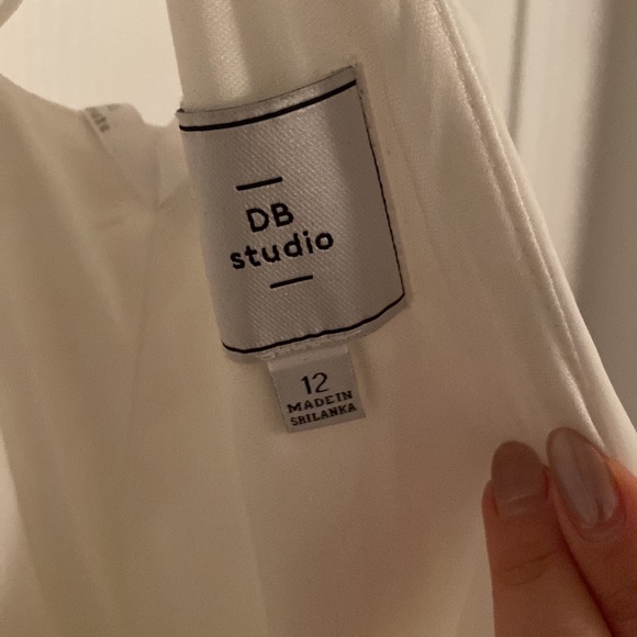 David’s bridal studio white dress. Like new. Worn once - Picture 6 of 7